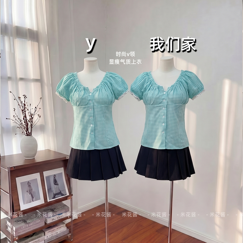 Mi Hua Jiang Designer-Inspired Niche Retro Plaid Short-Sleeve Shirt for Women, Korean Style, Slimming, Versatile Inner Top for Spring and Summer