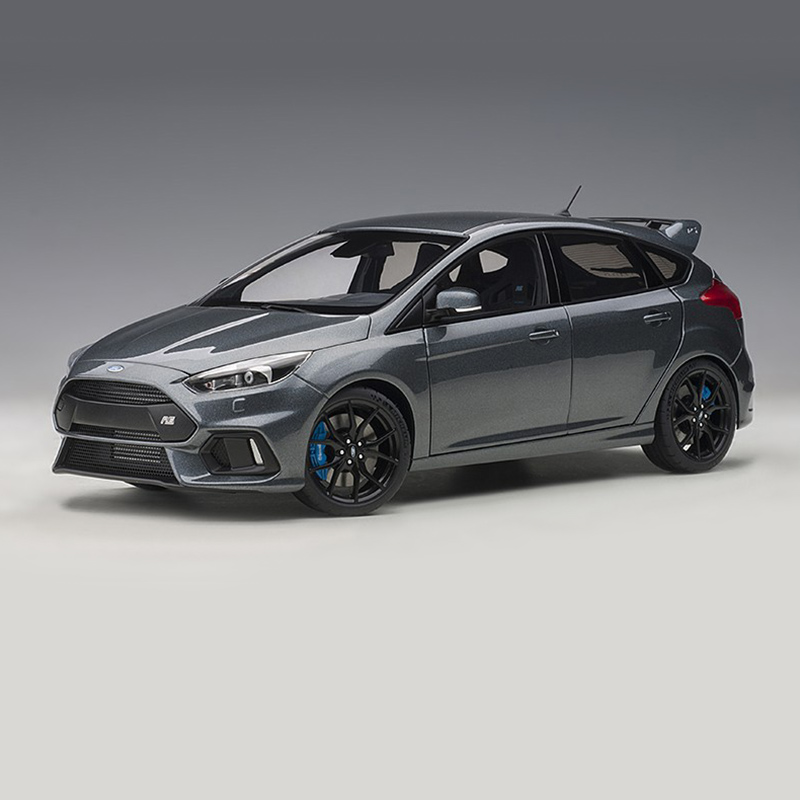 Грей фокус. Focus RS RX 1:18. Ford Focus 3 b9 Stealth Grey. Focus RS mk3 Stealth Gray. Фокс РС седан.