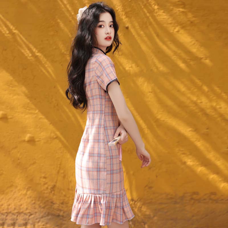 Short lightweight cheongsam,  Short lightweight cheongsam,