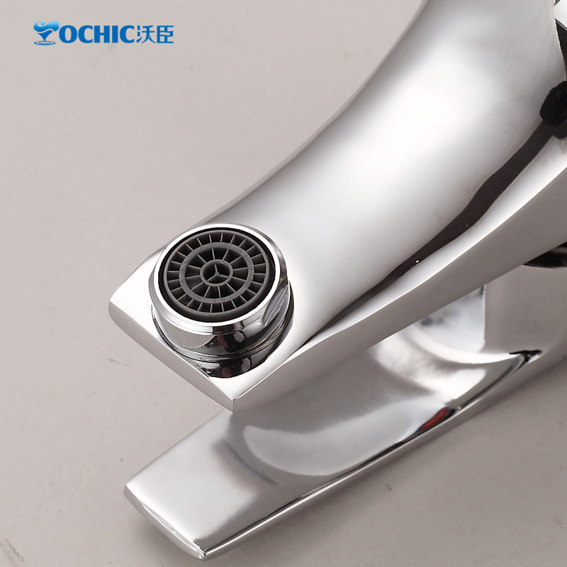 �ֳ���ԡ���ȵ���˫��ˮ��ͷVC-MP004