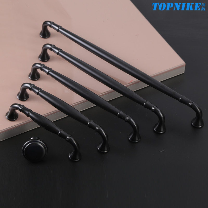 �����ִ���Լ��ɫ����TNH066