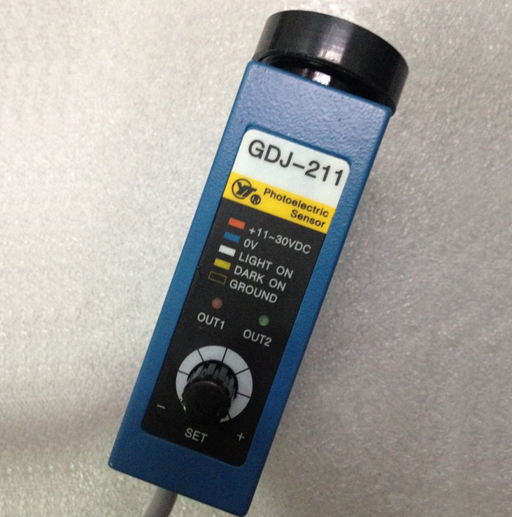 Shanghai Yatai GDJ-211BG packaging mechanism bag machine slitting machine color sensor photoelectric eye sensor switch