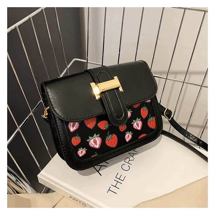 Women's Small Pu Leather Fruit Strawberry Cute Streetwear Square Magnetic Buckle Shoulder Bag display picture 52