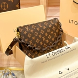 Модная универсальная сумка подмышку подходит для мужчин и женщин, Гонконг, коллекция 2023