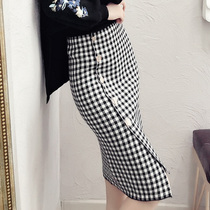 Plaid irregular ins super fire skirt Womens autumn and winter sweater skirt all-match thin knitted hip skirt early autumn