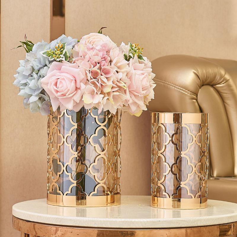 Eurohollowed-out four-leaf straw stainless steel golden vase home decent board room dining room table vase creative furnishing