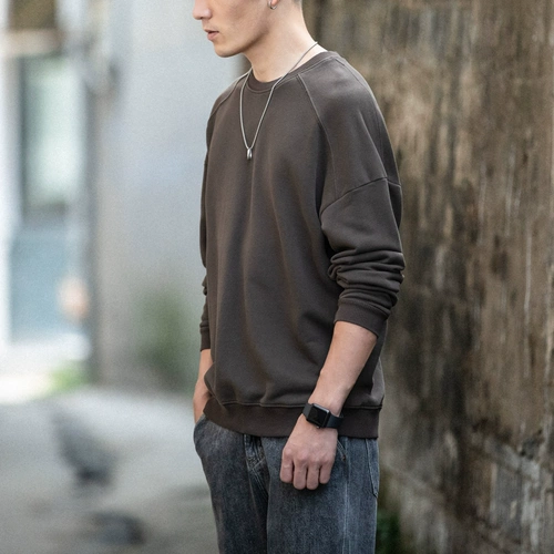 Демисезонный тонкий свитшот, приятная телу трендовая футболка для отдыха, оверсайз, в корейском стиле