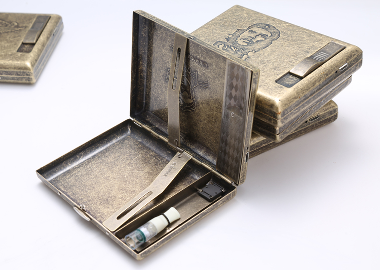 Bật lửa thuốc lá tích hợp với sạc usb siêu mỏng cá tính sáng tạo hộp đựng thuốc lá kim loại nam 20 que di động - Bật lửa hột quẹt bic