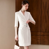 Весенний осенний тонкий пиджак классического кроя, платье, белая длинная юбка, городской стиль