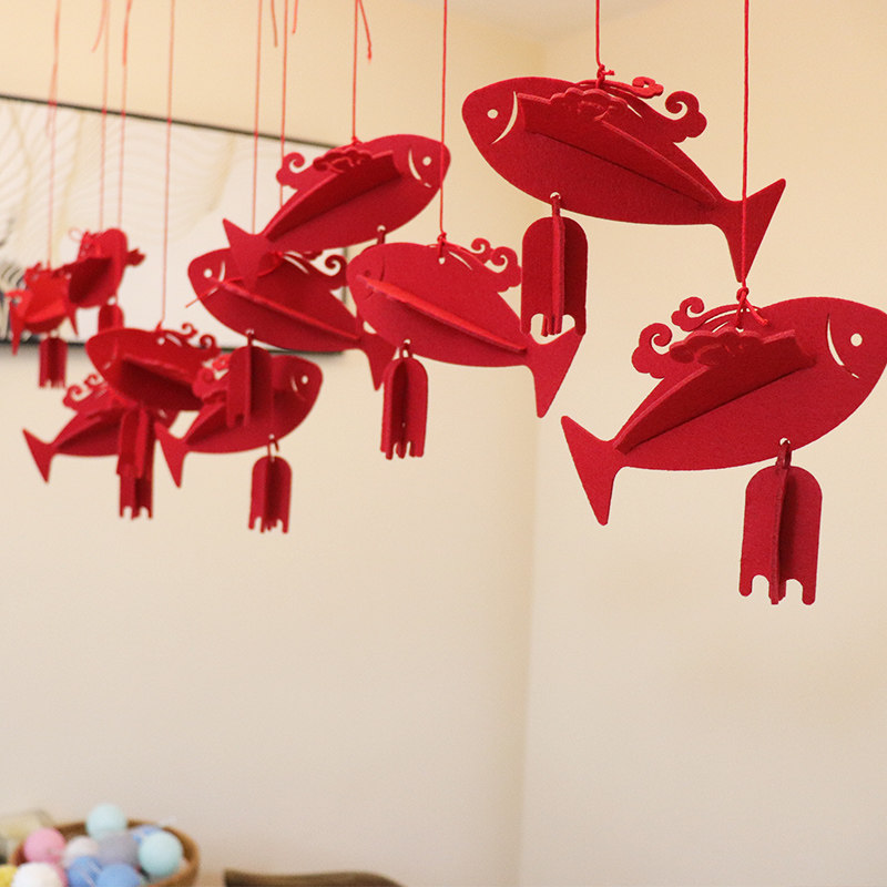 In pairs creative non-woven fabric year after year fish hangers decoration home new house wedding layout supplies