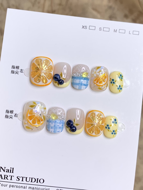 "Orange Blueberry" New Style Handmade Wearable Nails, Fresh Summer Hand-Painted Short Nails for Daily Use