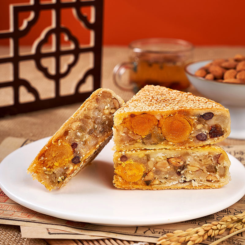 浙江老字号 丁源兴 月满东方 蛋黄坚果月饼 400g 天猫优惠券折后￥15.9包邮(￥45.9-30) 淘金币可抵扣2.29元