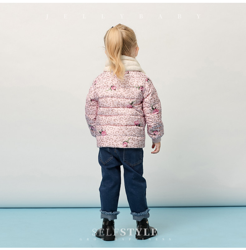 JA84008 MODEL_03.JPG