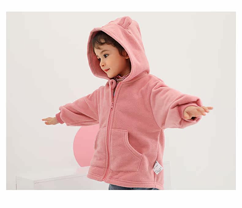 JJ03974 Model FAN_08.JPG