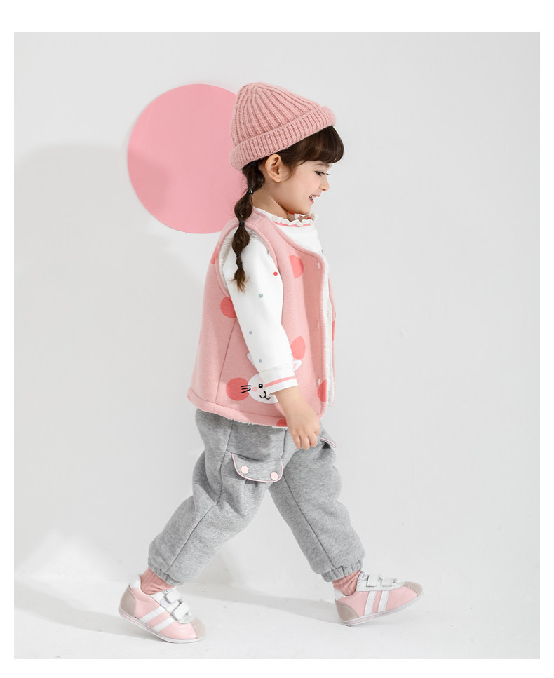 JG04847 MODEL_07.JPG