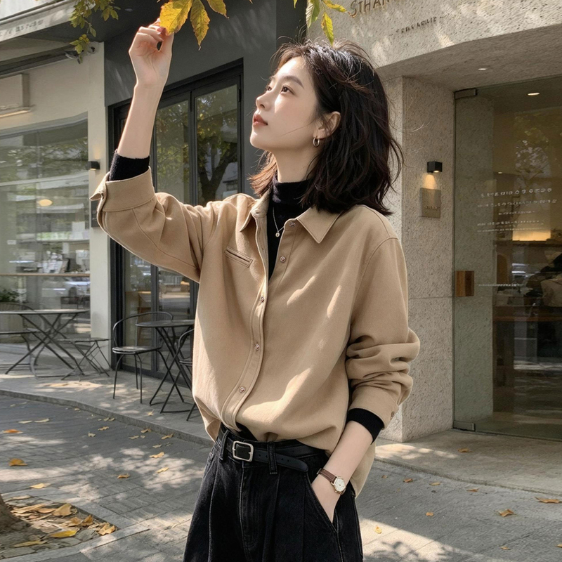 Retro High-End Milk Tea Color Brushed Shirt for Women in Autumn and Winter, Loose and Elegant for Work Clothing, Layered with New Style Tops for Women Retro High-End Milk Tea Color Brushed Shirt for Women in Autumn and Winter, Loose and Elegant for Work Clothing, Layered with New Style Tops for Women