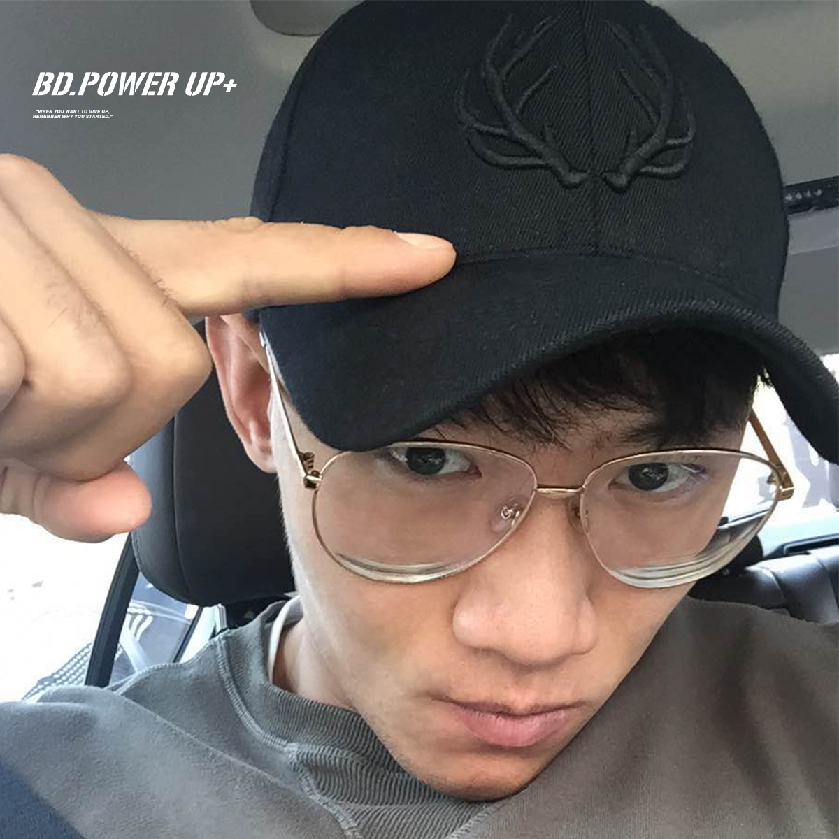 BD bodybuilding station baseball cap male Korean version of the tide brand black cap female summer fashion couple hat Deer Chenhui with the same