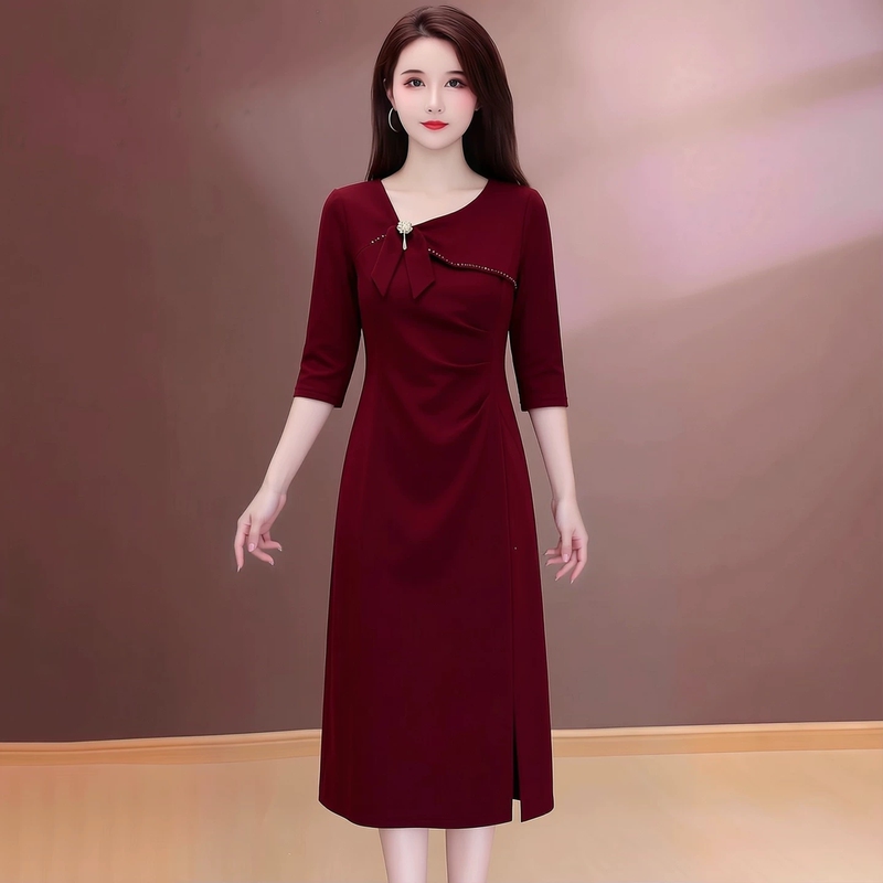 Red Elegant Dress for Women 2026 Autumn New Style Mother's Wear Classy Exquisite Age-Reducing Mid-Length Dress