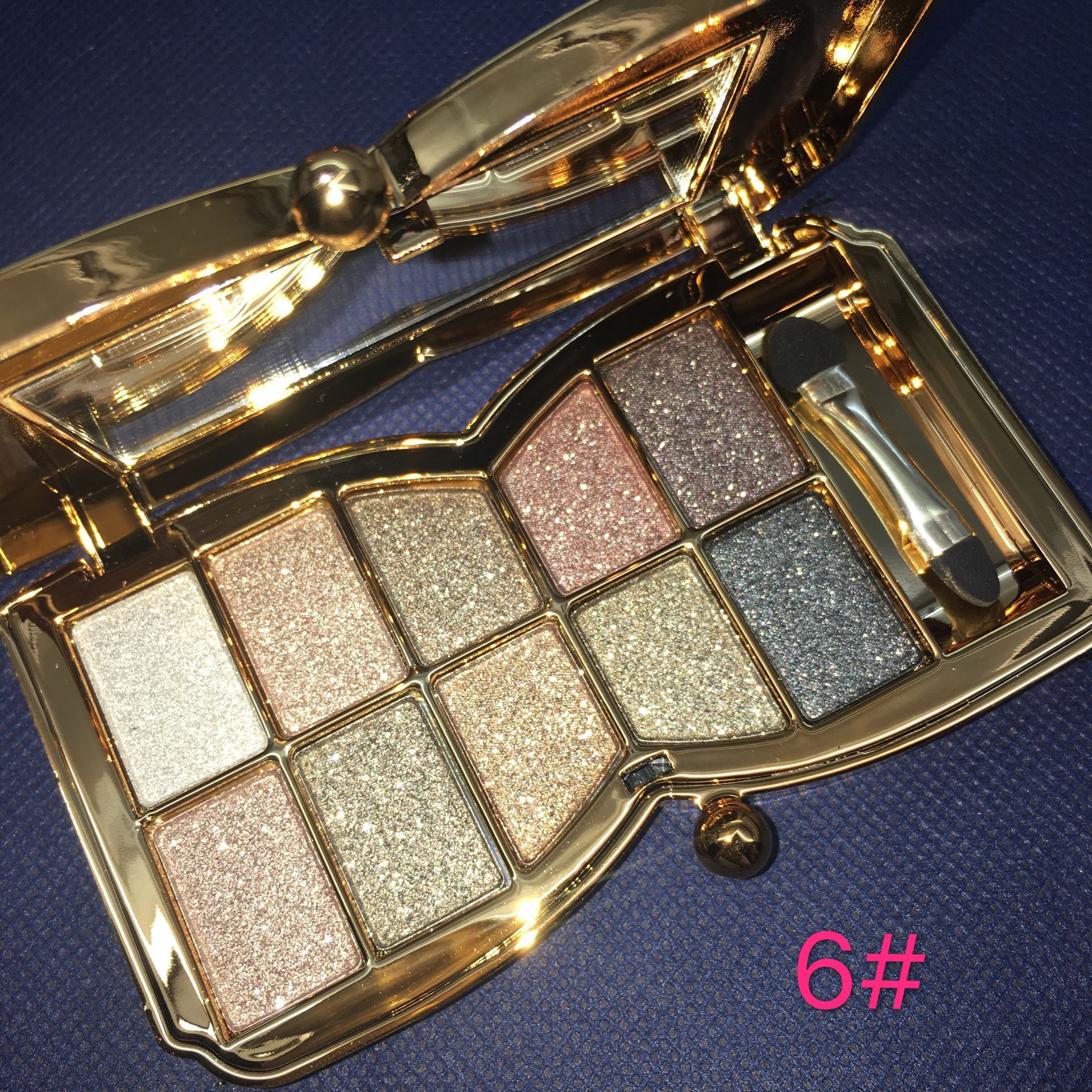 Winnie the Little Bear Pearl Bright Crystal Eyeshadow Palette Sáng bóng không thấm nước Flash Flash Diamond Super Flash Eye Shadow Flash Powder Set - Bóng mắt phấn mắt tutu 802