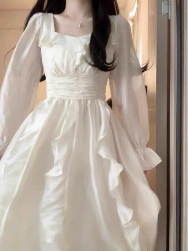 French-Style White Long-Sleeved Dress for Women, Spring and Autumn, Petite, High-End, Elegant, Waist-Cinching, Gentle Style, Fairy-Like Long Dress French-Style White Long-Sleeved Dress for Women, Spring and Autumn, Petite, High-End, Elegant, Waist-Cinching, Gentle Style, Fairy-Like Long Dress
