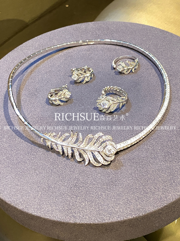 Richsue Ultra-Thick Electroplated Gold S925 Sterling Silver Super Shiny Feather Choker Necklace Earrings Ring Bracelet Set Richsue Ultra-Thick Electroplated Gold S925 Sterling Silver Super Shiny Feather Choker Necklace Earrings Ring Bracelet Set