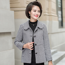 Middle-aged womens spring and autumn fashion plaid small suit 2020 new 40-year-old 50 temperament mothers short jacket