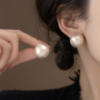 French Retro Imitation Pearl Earrings for Women 2025 New Hot Style High-End Elegant Simple Versatile Earrings Niche Earrings