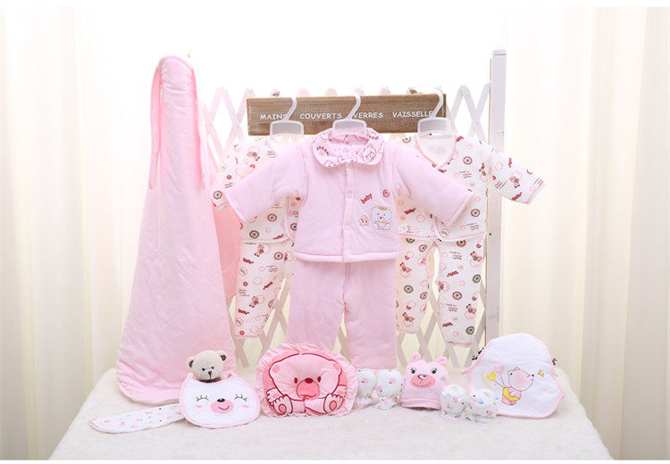 Coffret cadeau pour nouveau-né - Vêtements + Fournitures - Ref 1953137 Image 13