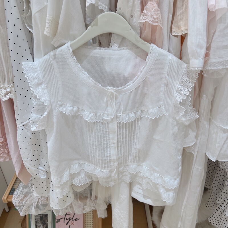 Korean Style Summer Sweet Wave Lace Atmospheric Artistic Versatile Casual Shirt 1236 Korean Style Summer Sweet Wave Lace Atmospheric Artistic Versatile Casual Shirt 1236