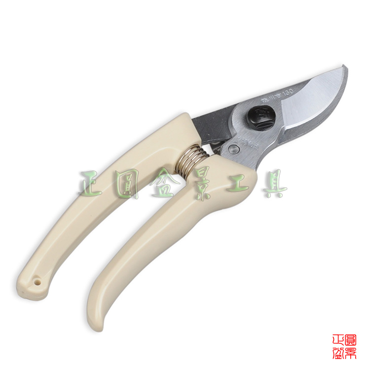 Taiwan Sakagauge trim cutting fruit tree shear gardening scissors 130 small - scale