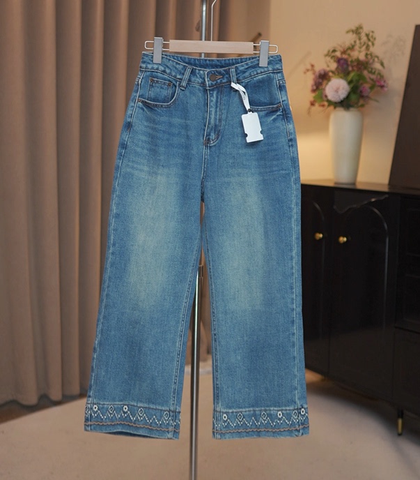 【Jeans】Vintage Embroidered Wide-Leg Jeans for Women, New Spring and Autumn Style, Cropped Straight Pants 【Jeans】Vintage Embroidered Wide-Leg Jeans for Women, New Spring and Autumn Style, Cropped Straight Pants
