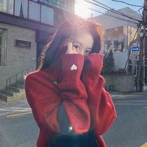Autumn and winter 2021 New New Year red loose wear Hong Kong flavor retro Christmas red lazy sweater female thick