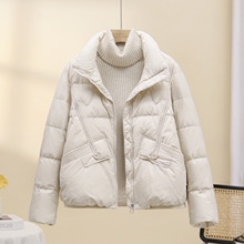 Lightweight down jacket women's short 2024 new Korean version fashionable loose white duck down, versatile for small figures in spring, autumn, and winter