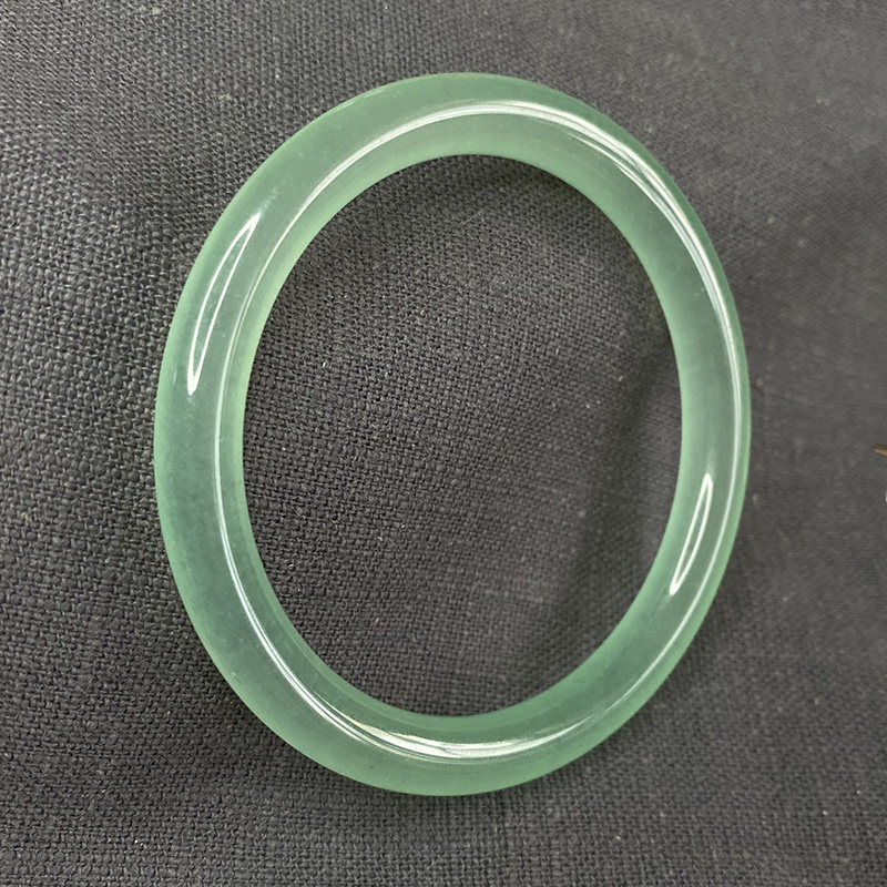 Myanmar ice jade color jade bracelet Female model girl Wangfu mother natural light green quartzite jade bracelet