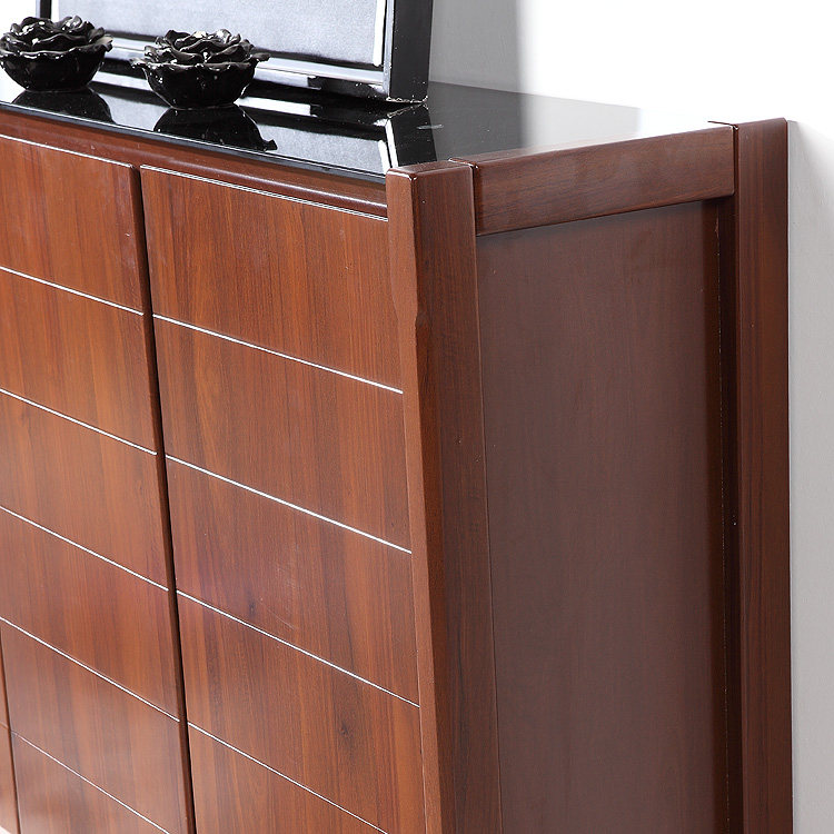 �¹������������������������704