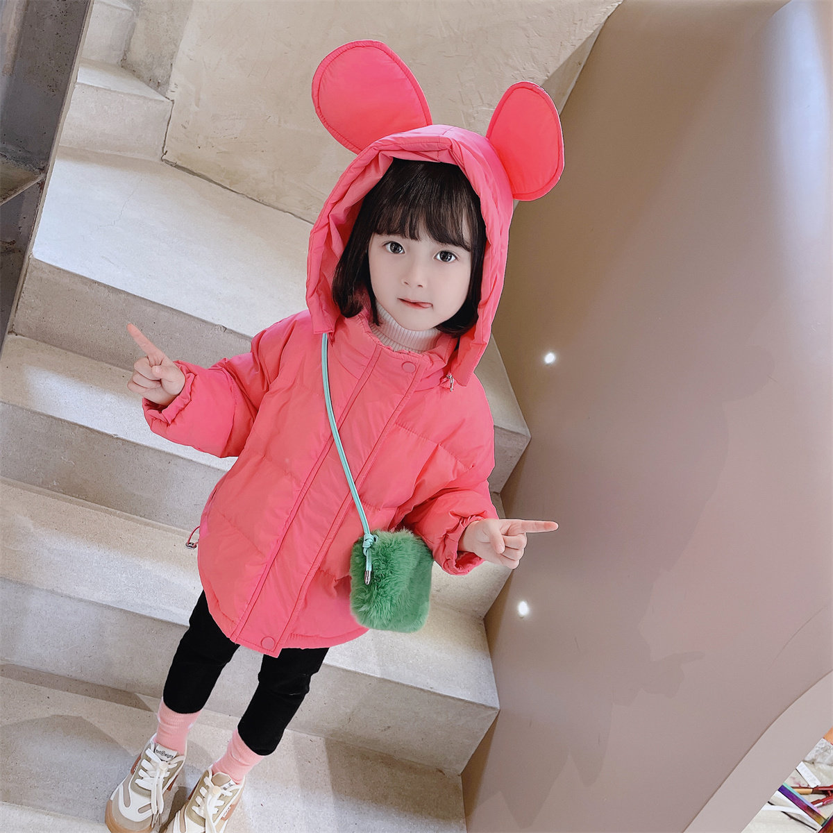 Baby girl 90 white duck down jacket children's 2022 winter new girls' thickened warm jacket little girl