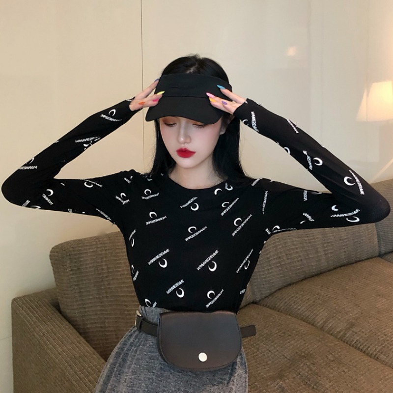 Tight bottoming shirt women's 2022 new trendy Korean version slim fit and short letters with long-sleeved T-shirt tops