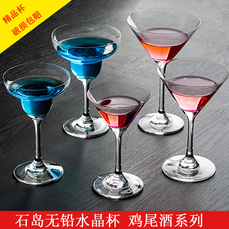 Unleaded crystal cocktail glass margaritas cup of glass of glass with glass of champagne glass of champagne