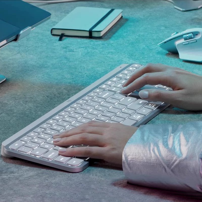 🌟 办公神器 | 罗技MX Keys Mini便携蓝牙键盘，高效办公新选择 💻-键盘-淘宝好物网