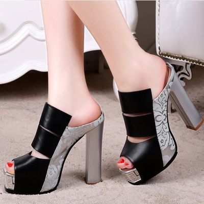 2021 summer new European and American ultra-high-heeled thick-heeled women's sandals waterproof platform fish mouth leather thick-soled fashion slippers