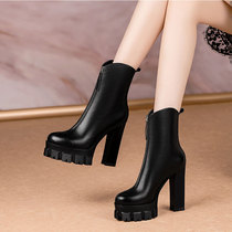 Autumn and winter 2021 new womens shoes super high heel thick heel leather waterproof table thick bottom round short boots small man