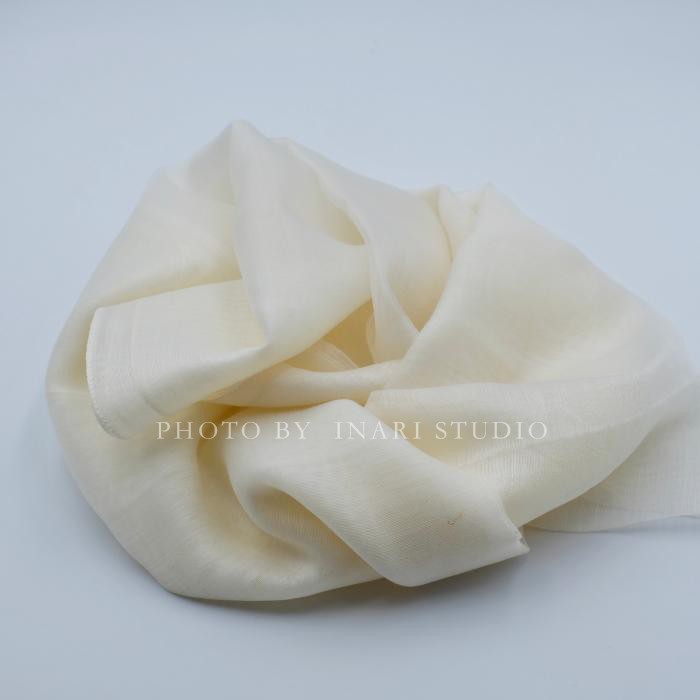 Inari Inari white silk wool blend scarf 200cm straw wood plant dyeing and dyeing blue and dyeing batik DIY 