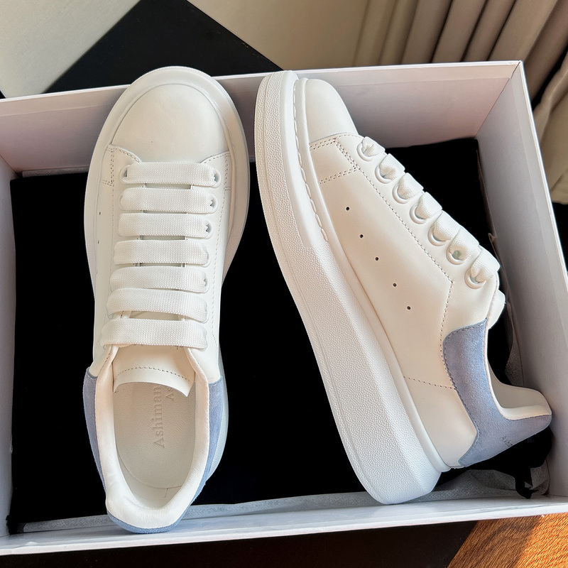 Women's White Sneakers 2026 New Autumn Super Popular Haze Blue Genuine Leather Sports Casual Versatile Thick-Soled Height-Increasing Sneakers Women's White Sneakers 2026 New Autumn Super Popular Haze Blue Genuine Leather Sports Casual Versatile Thick-Soled Height-Increasing Sneakers