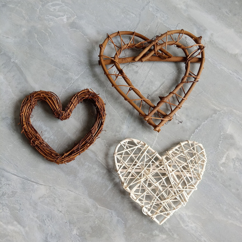 Natural Rattan Heart-Shaped Decorative Flower Shop Handmade DIY Accessories Frame Heart-Shaped Wreath Forest-Style Wedding Rattan Ring Accessories Natural Rattan Heart-Shaped Decorative Flower Shop Handmade DIY Accessories Frame Heart-Shaped Wreath Forest-Style Wedding Rattan Ring Accessories