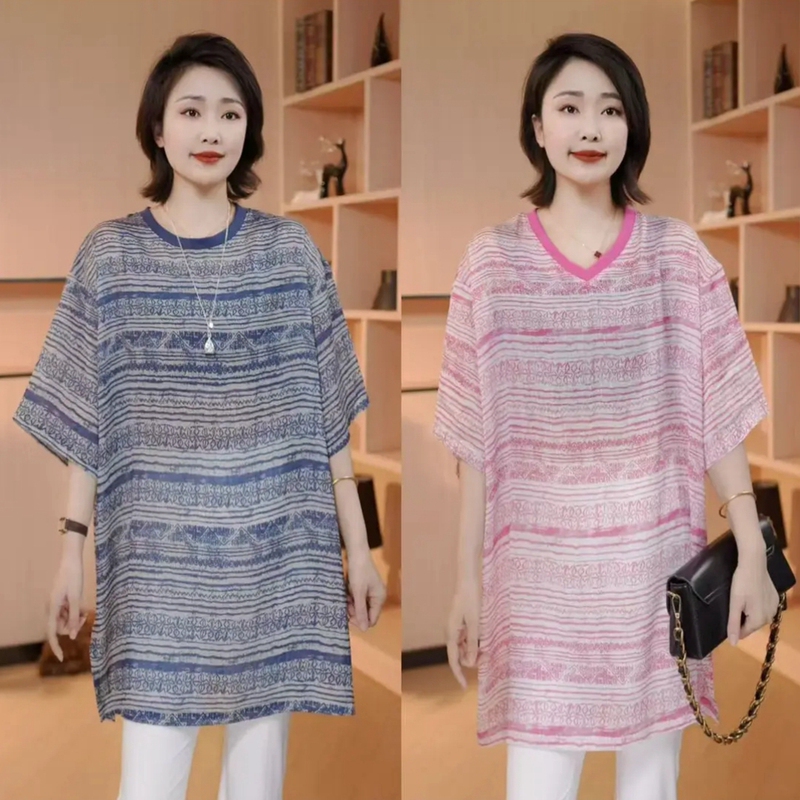 Oversized Summer New Style Large Mid-Length Colorful Short-Sleeved Slit T-Shirt for Women, Loose and Slimming, Stylish Top Oversized Summer New Style Large Mid-Length Colorful Short-Sleeved Slit T-Shirt for Women, Loose and Slimming, Stylish Top