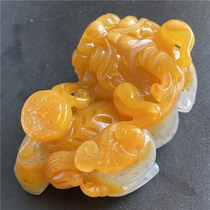 Huanglong jade ice species Pixiu handle to attract wealth and ward off evil spirits Town house transfer jade Pixiu hand play piece key hanging with certificate