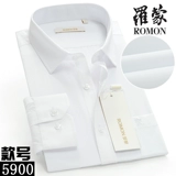 Черная рубашка, пиджак классического кроя, костюм