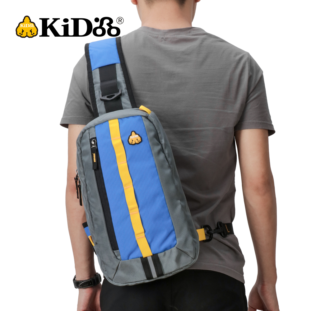 Riding multi-kidooo camera ID interlayer zipper dark bag mobile phone bag headset line hole one-shoulder sports oblique bag