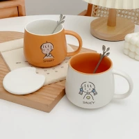 Mark Cup Girl с ложкой пары водяной чашки керамика высокая стоимость лица милая кофейная чашка домашняя чашка для завтрака одна пара