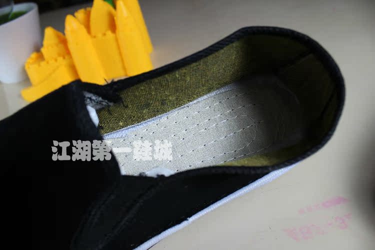 Giày cao su đế cũ Bắc Kinh giày nam và nữ mẫu giày vải đen Giày thông thường thoáng khí thấp giúp giày đơn chống trượt giày giày sneaker tăng chiều cao nam
